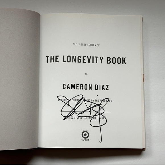 The Longevity Book by Cameron Diaz & Sandra Bark | SIGNED | Hardcover Book - Picture 4 of 12